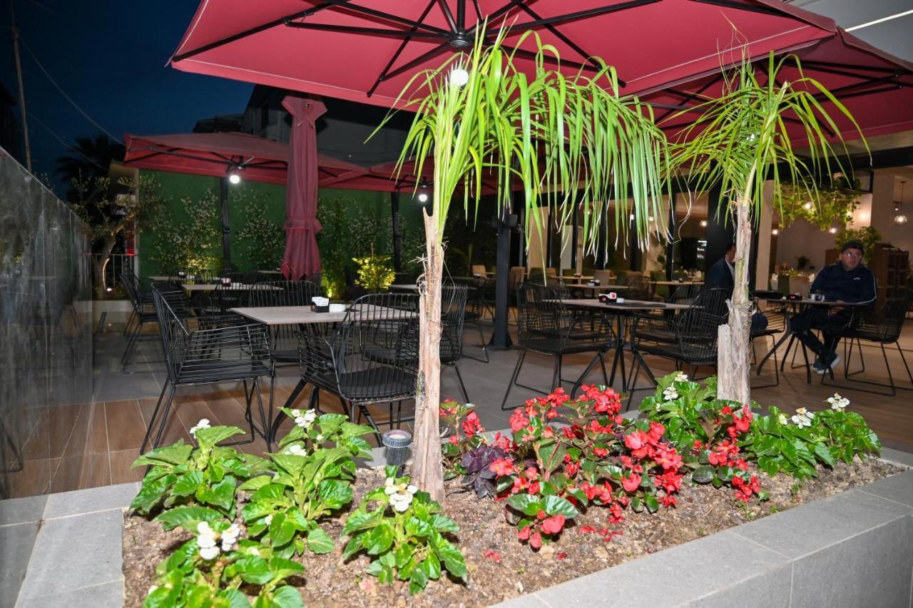 Hotel Vino Durres Exterior photo
